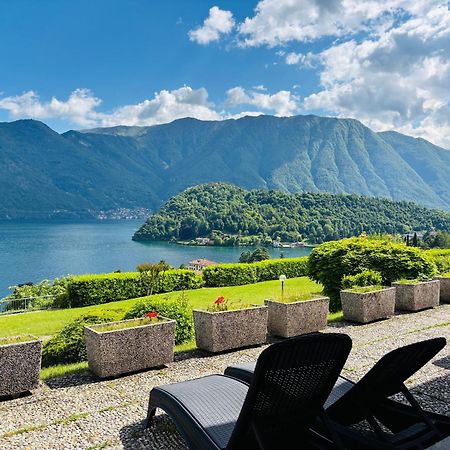 Apartment Bella Vista In Mezzegra With Pool Sleeps 6- By Italian Apartments エクステリア 写真