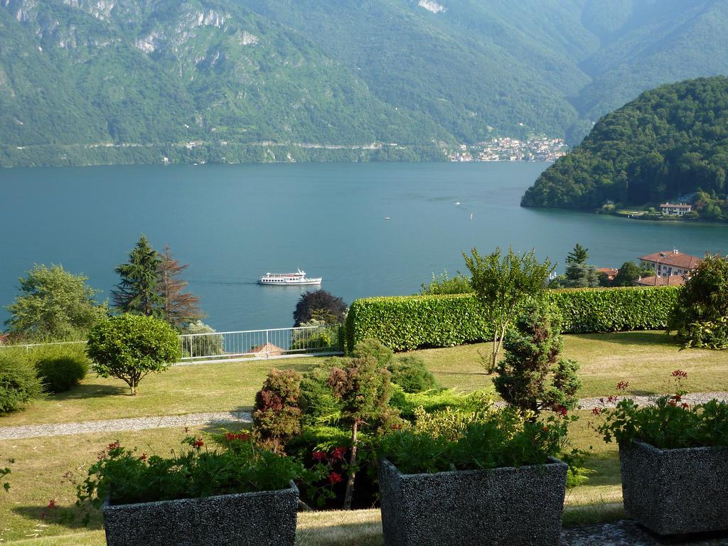 Apartment Bella Vista In Mezzegra With Pool Sleeps 6- By Italian Apartments エクステリア 写真